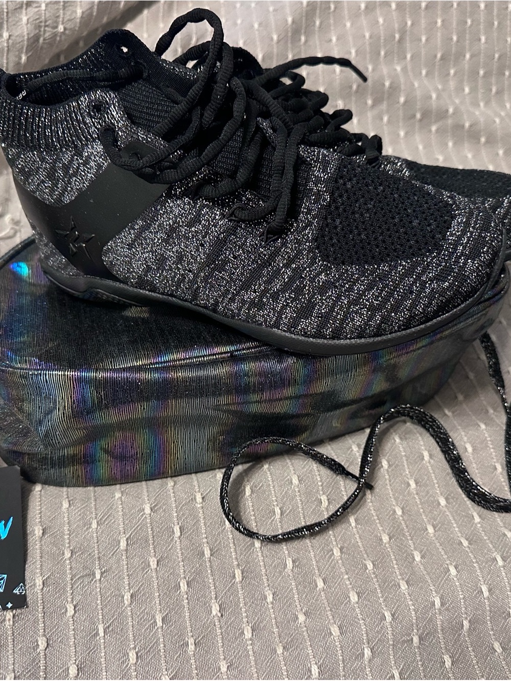 Black Knit High-Top Women's Sneakers - Sleek Casual Style